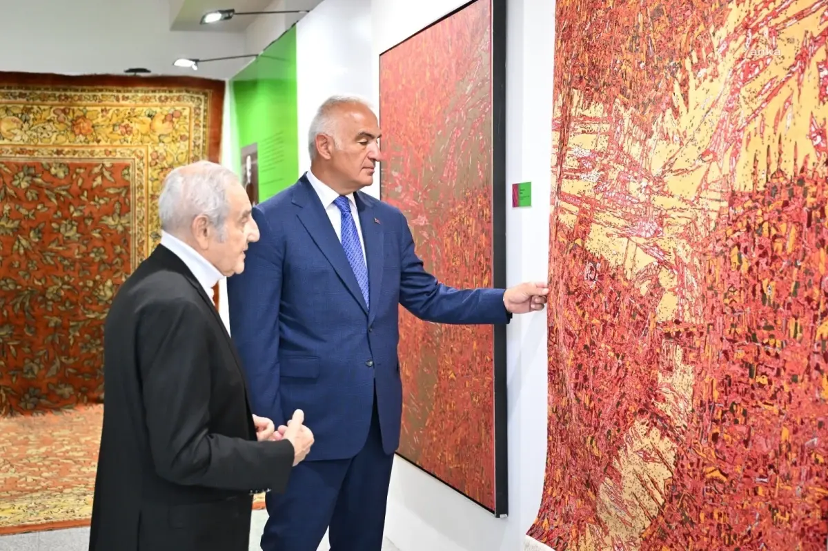 Türk El Halısı Sergisi Açıldı