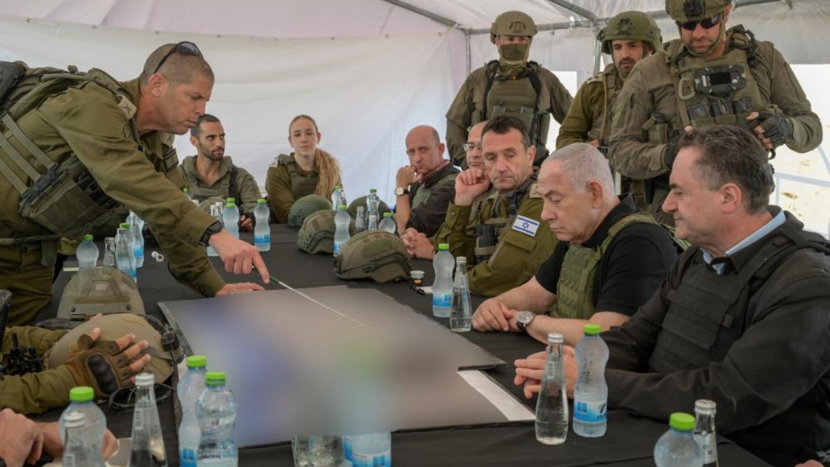 Netanyahu, Gazze’yi ikiye bölen Netzarim Koridoru’na gitti