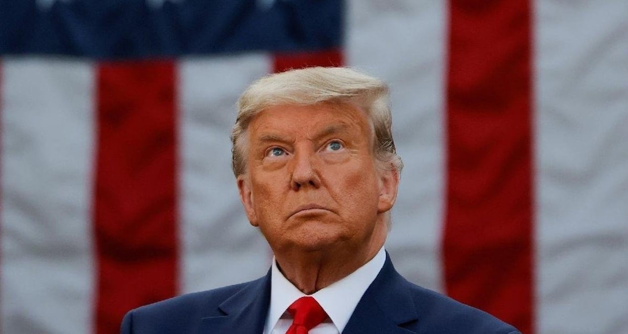 Trump’tan art arda uçak kazası suçlamaları