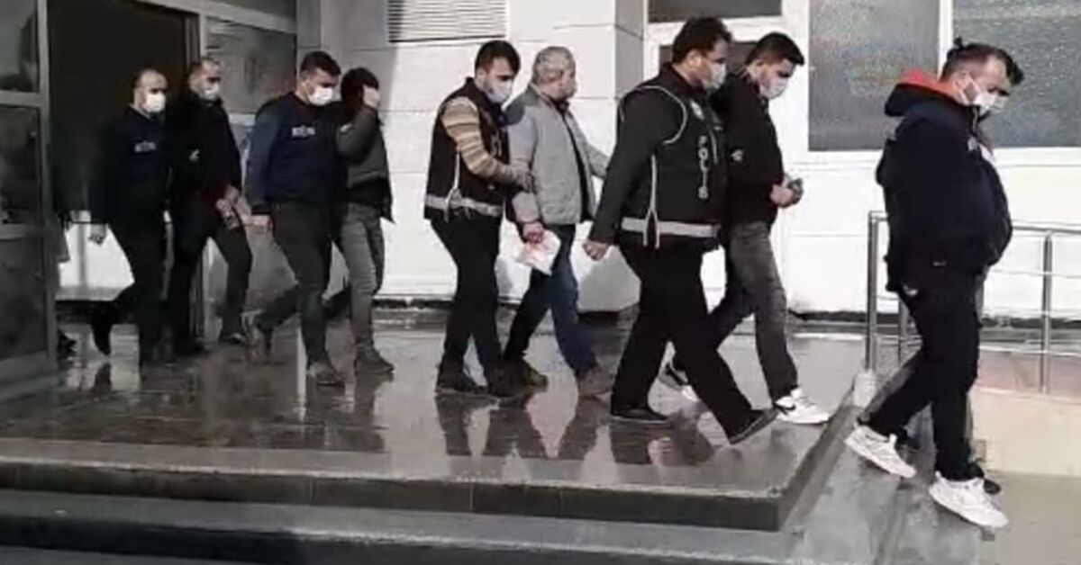39 ilde FETÖ operasyonu: 103 gözaltı!