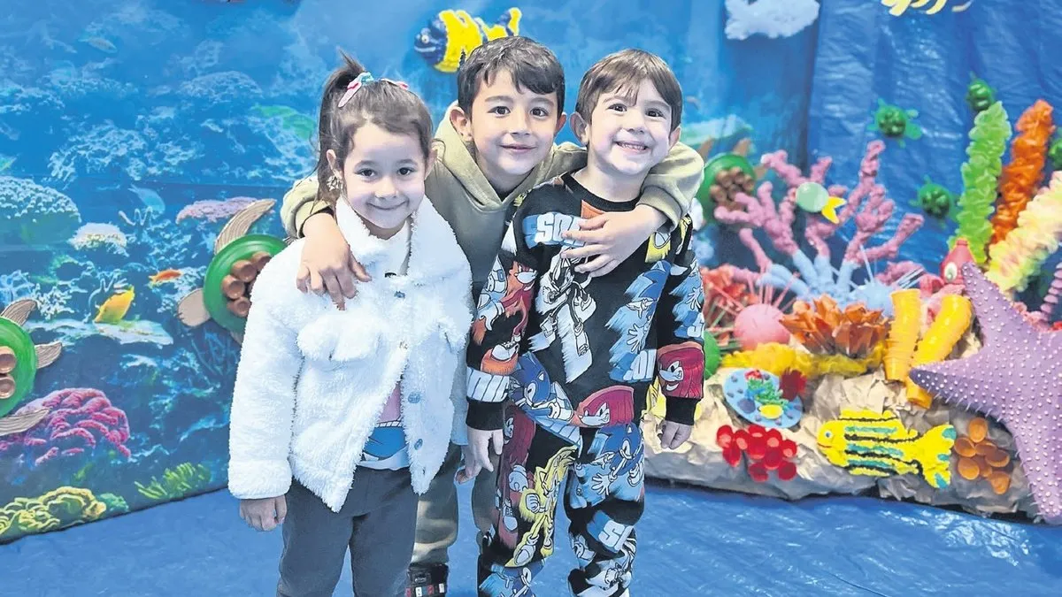 Bir ton atıktan su altı sergisi