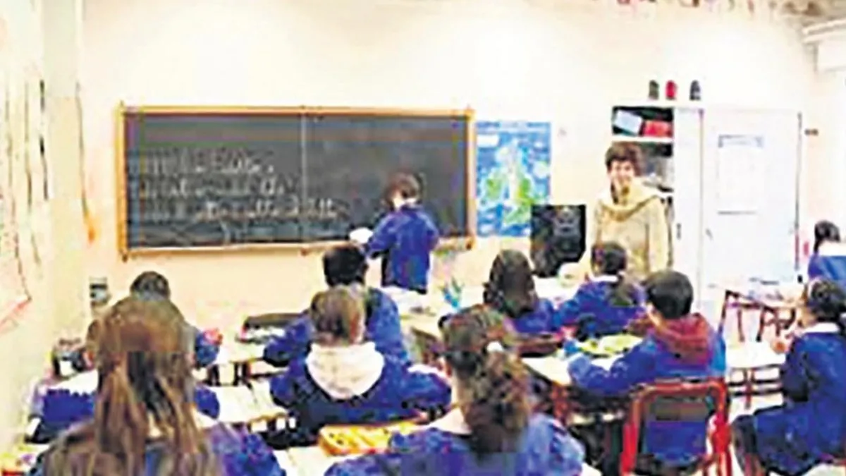 İtalya okullarda ‘cinsiyetsizliği’ yasakladı