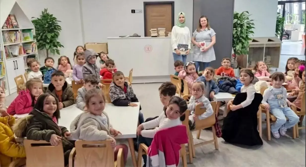 Minik Öğrenciler Kütüphane Haftası’nda